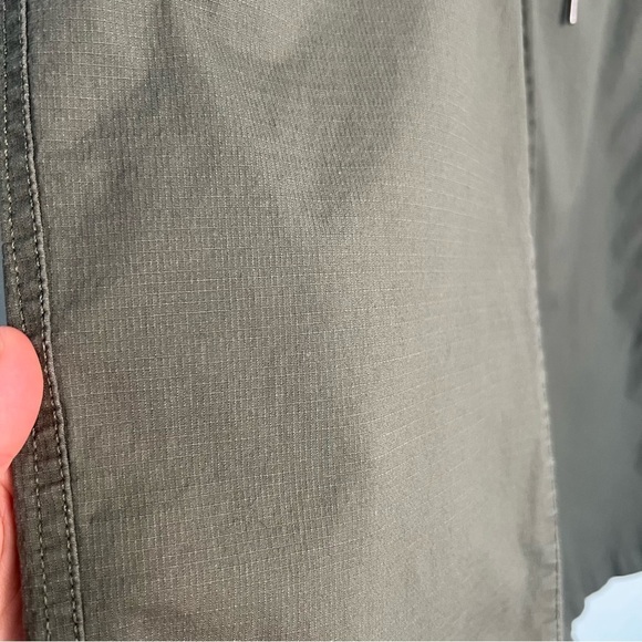 Vuori Ripstop Wideleg Pant green small - Picture 5 of 12